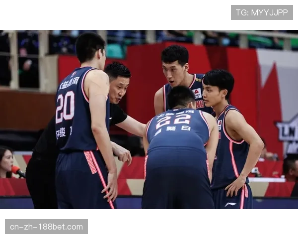 广东奎因25分8篮板7助攻4抢断 全面数据难掩团队效率问题 广东奎因25分8篮板7助攻4抢断 全面数据难掩团队效率问题